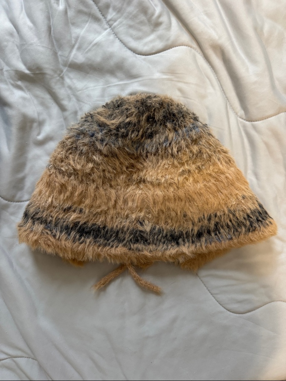 Kids Faux Fur Bucket Hat - Tan/Black